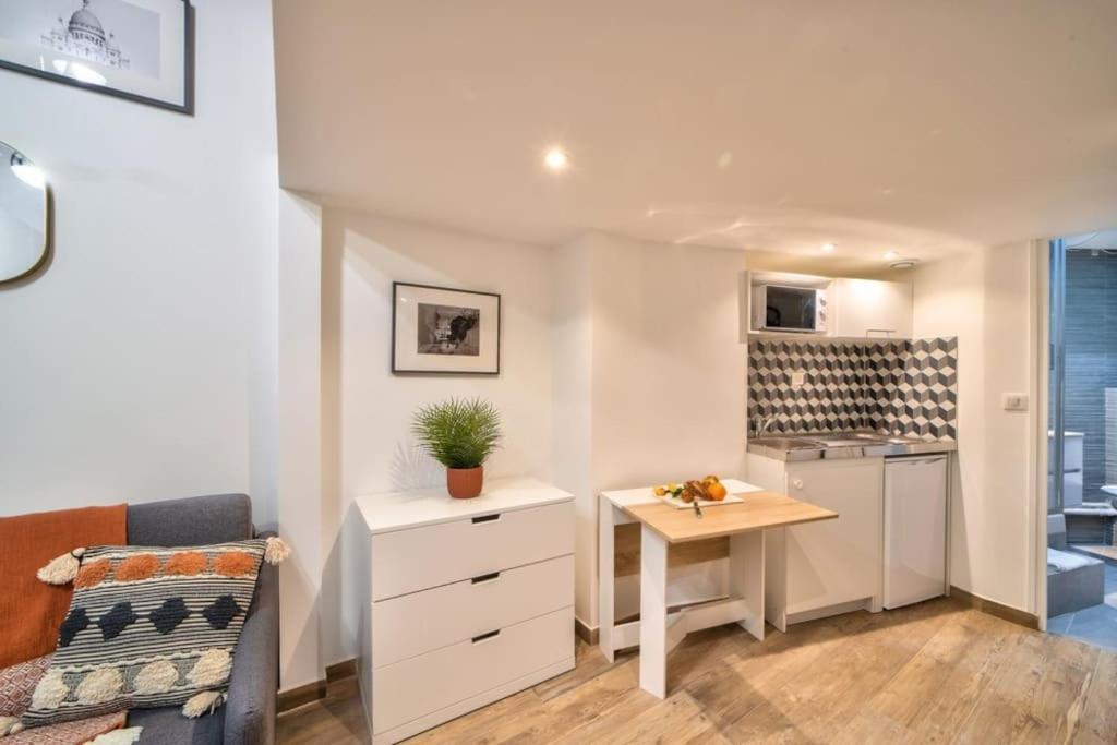 Bel Appartement Au Coeur De Montmartre Paris Ngoại thất bức ảnh