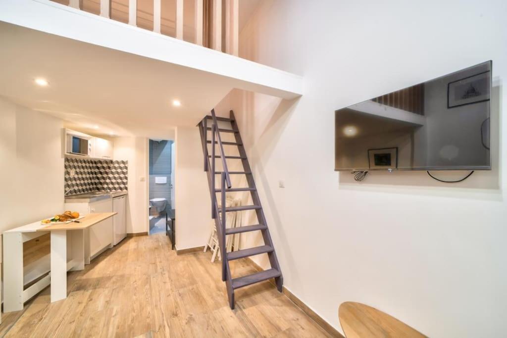 Bel Appartement Au Coeur De Montmartre Paris Ngoại thất bức ảnh